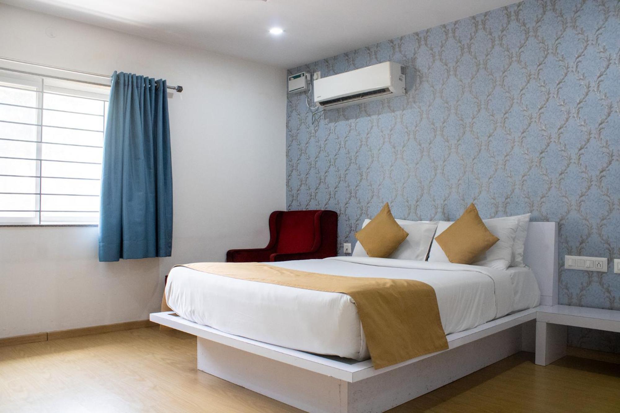 Mystic Hotel Koramangala Bangalore Exterior photo